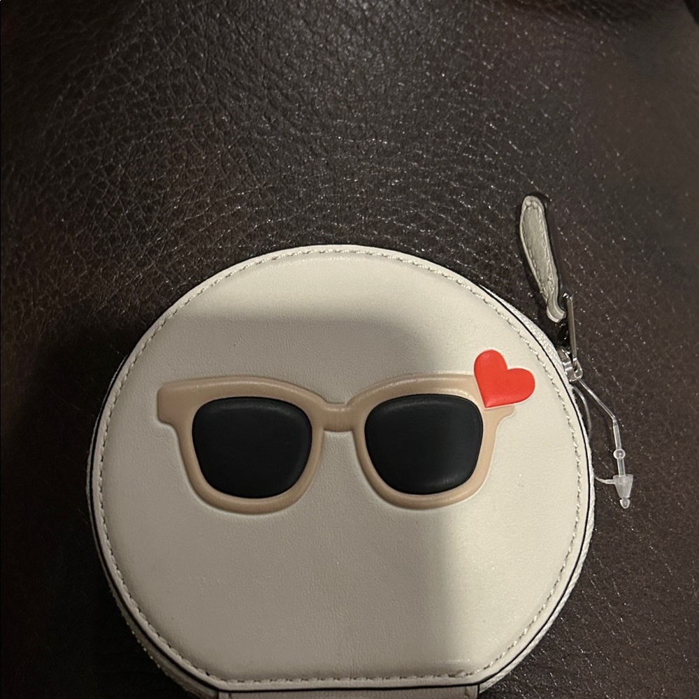 White Round Sunglasses Emoji Coin Purse